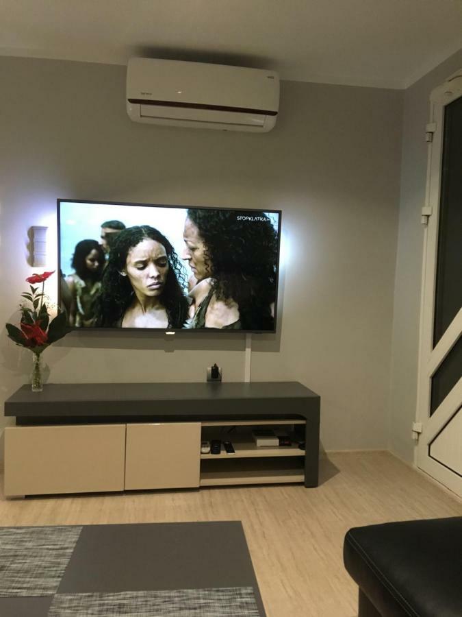 Apartament Wlodek 耶莱尼亚古拉 外观 照片